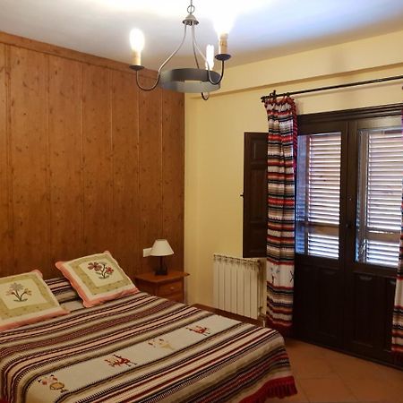 Hostal Pampaneira Eksteriør bilde