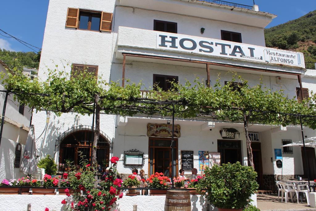 Hostal Pampaneira Eksteriør bilde