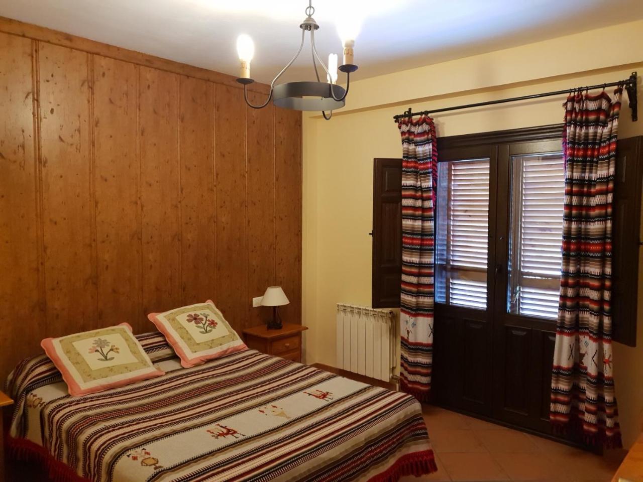 Hostal Pampaneira Eksteriør bilde